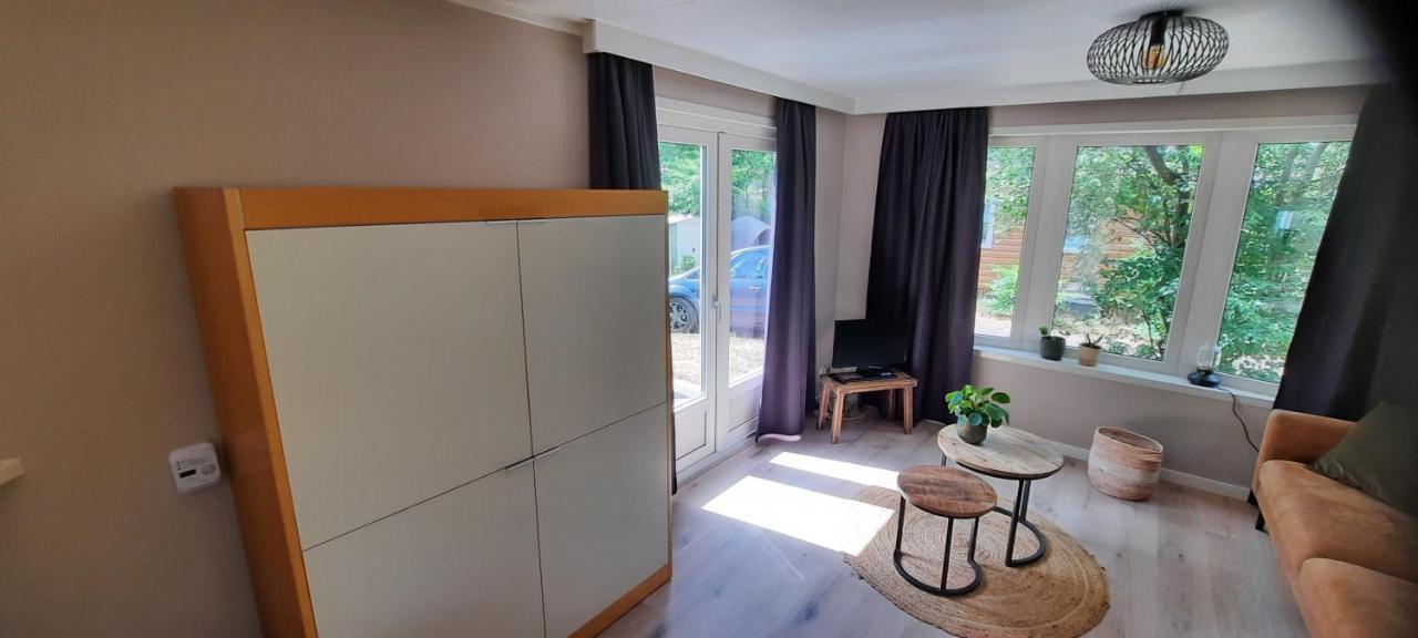 Chalet Op Bosrijk Familiepark Hotel Raalte Luaran gambar