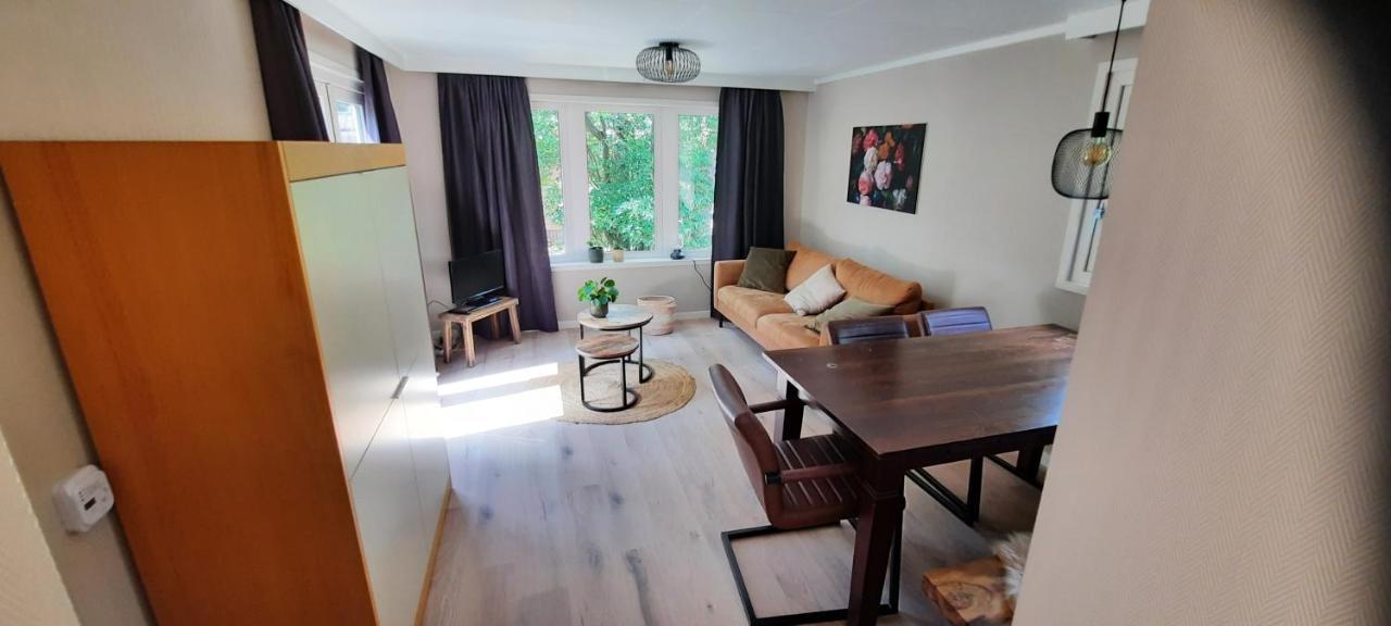 Chalet Op Bosrijk Familiepark Hotel Raalte Luaran gambar