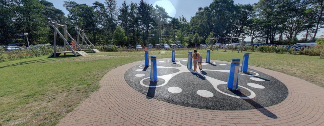 Chalet Op Bosrijk Familiepark Hotel Raalte Luaran gambar